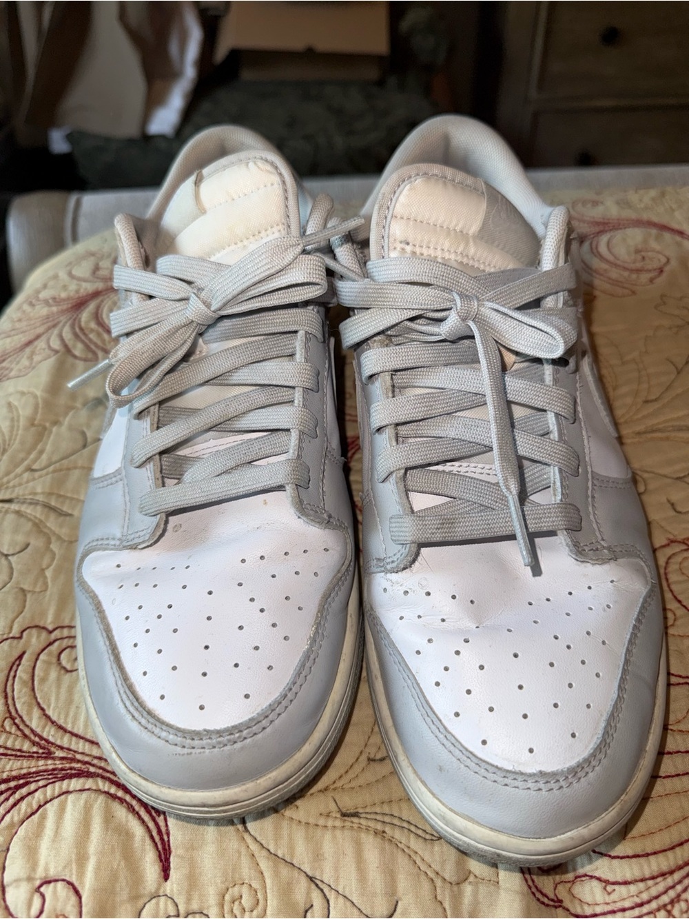 Nike Dunk Low Grey/White Sneakers – Men’s Size 10